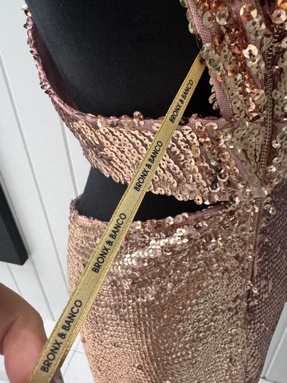 BRONX AND BANCO GOLD SEQUIN LONG DRESS GOWN MEDIUM - Picture 7 of 9